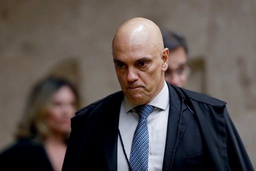 COOPERAÇÃO - Alexandre de Moraes: parlamentares vão pedir acesso aos inquéritos sigilosos
