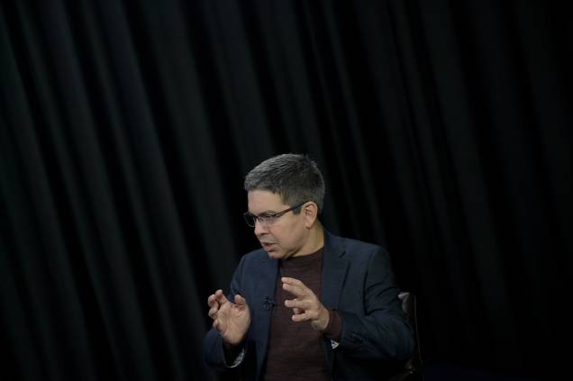 O senador Randolfe Rodrigues, durante a gravação do programa Amarelas On Air, de Veja O senador Randolfe Rodrigues, durante a gravação do programa Amarelas On Air, de Veja