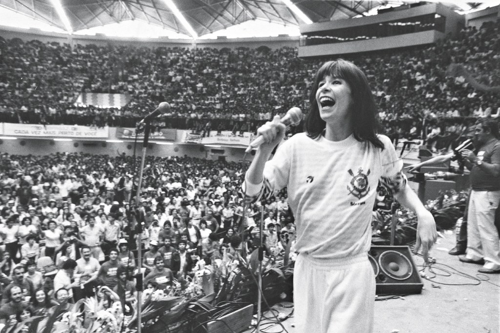 MEGATURNÊS - Anos 80: pioneirismo na era dos shows de músicos brasileiros em estádios