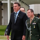 A vitória de Cid, agora livre da tornozeleira para ver a prisão de Bolsonaro