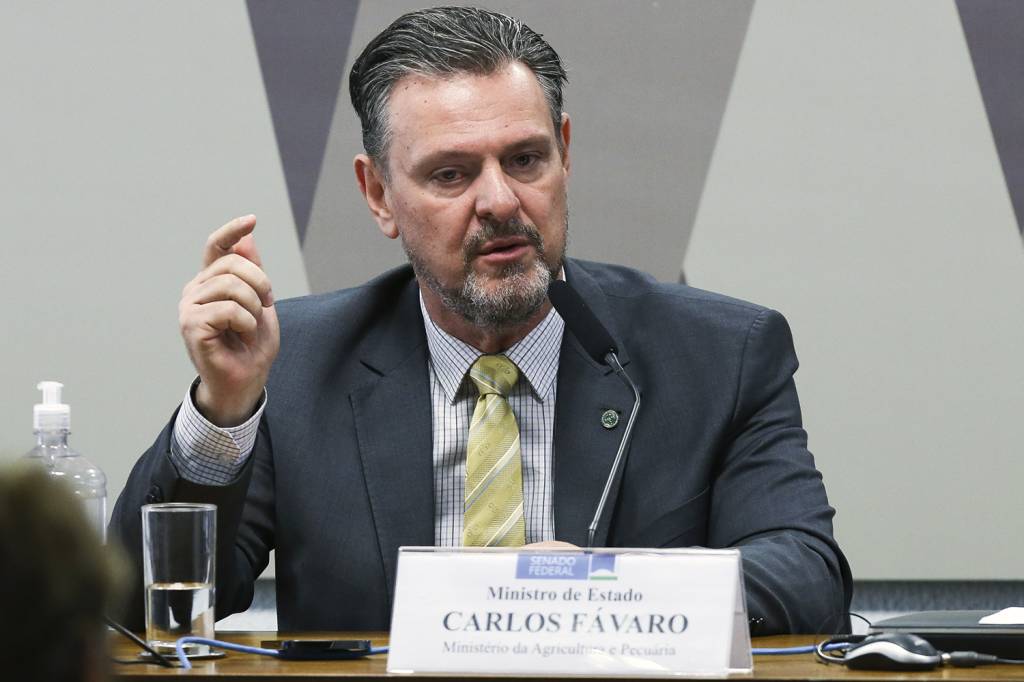 52869281142_3359af1c1a_o.jpg APOIO - Carlos Fávaro: elogiado por representantes ruralistas, o ministro da Agricultura diz ser “hora de trabalhar”