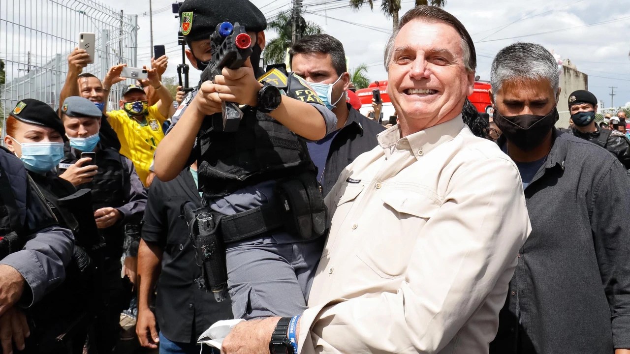 SEM MÁSCARA: Jair Bolsonaro durante a pandemia da Covid-19