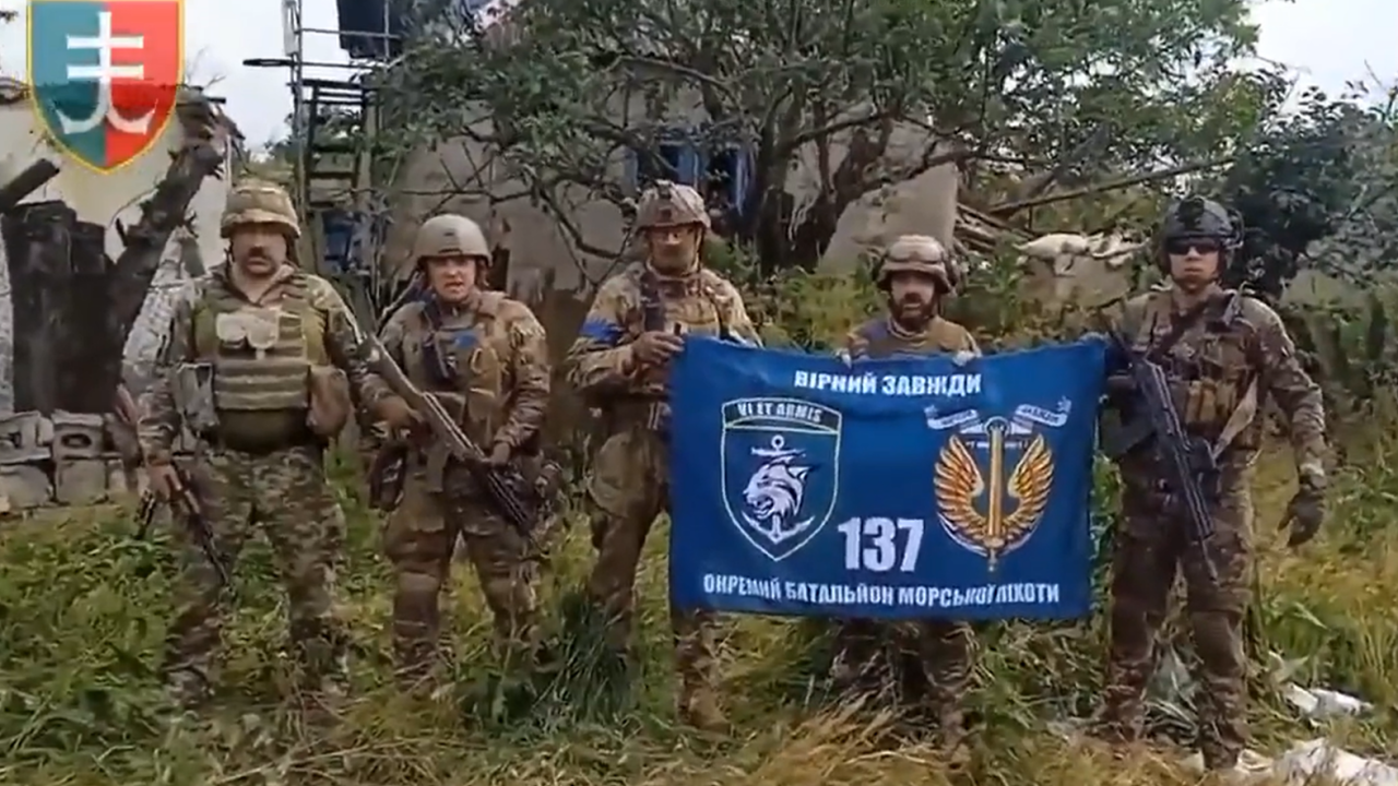 As forças ucranianas confirmam a reconquista da aldeia de Makarivka, a próxima cidade na frente sul de Velyka Novosilka. 13/06/2023 -