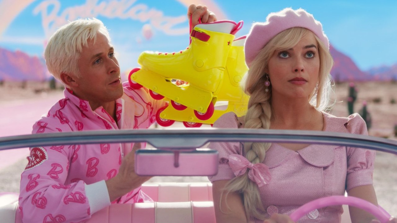 Ryan Gosling e Margot Robbie como Ken e Barbie em filme sobre a linha de bonecas