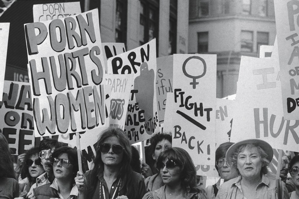 A SEMENTE - Movimento feminista nos anos 1960: as mudanças não pararam