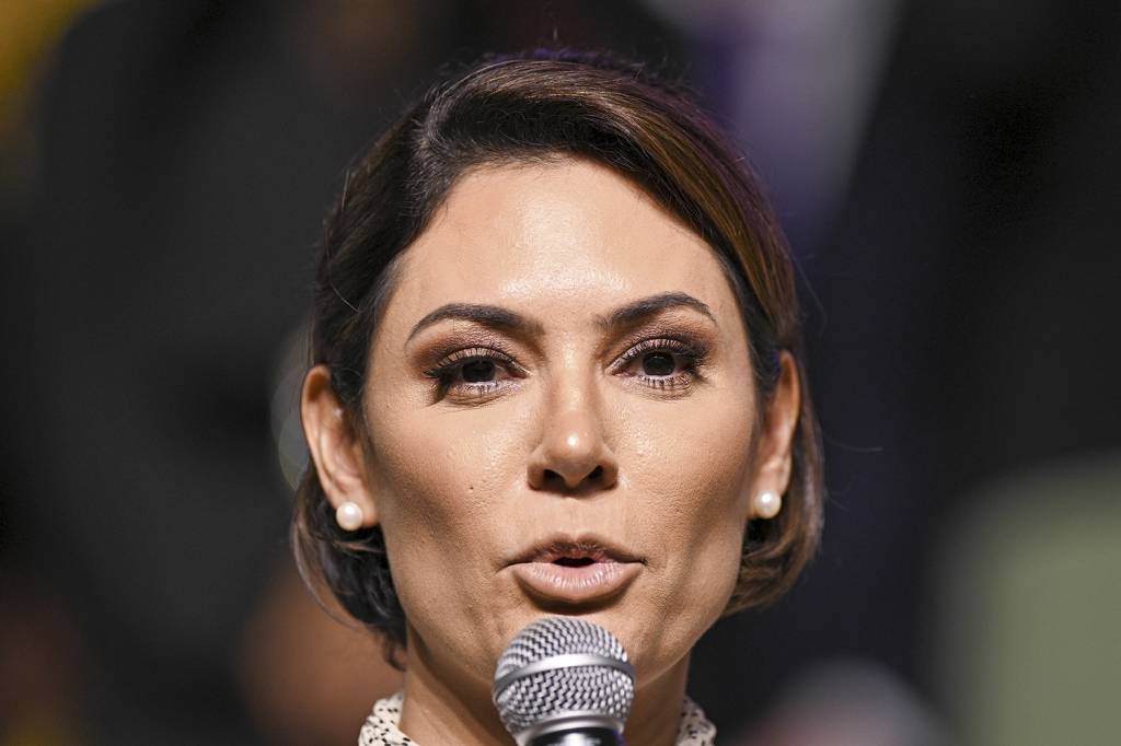 MICHELLE-BOLSONARO-2023-942.jpg PAGAMENTOS - Michelle: de acordo com a procuradora, o objetivo seria envolver a ex-primeira-dama em delitos financeiros
