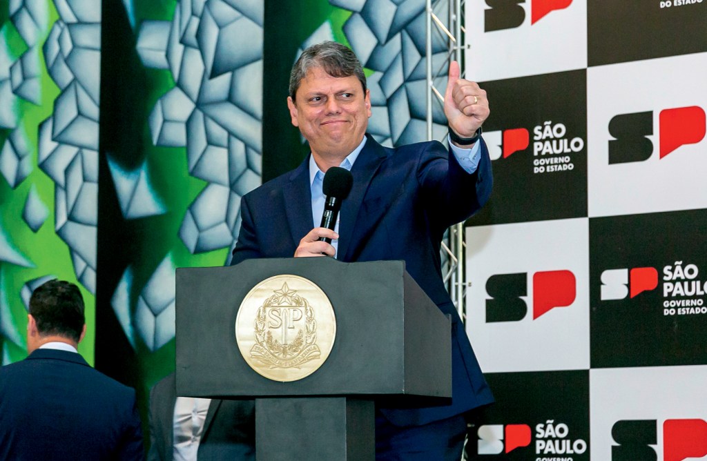 SUCESSÃO - Tarcísio: pesquisas testam o governador paulista como alternativa a Jair Bolsonaro em 2026