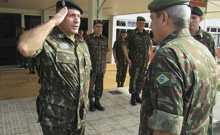 Brasileira em Israel é convocada pelo Exército