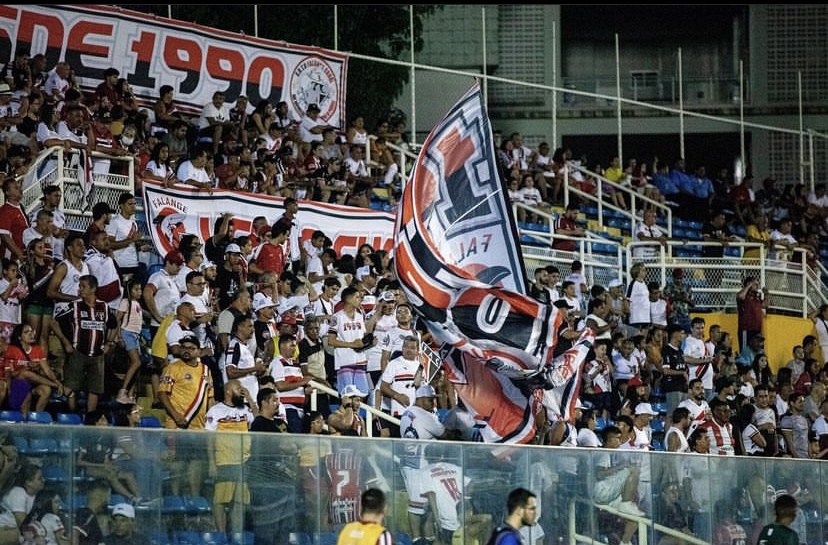 Torcida do Ferroviário-CE, o primeiro time classificado para o mata-mata da Série D do Campeonato Brasileiro de Futebol neste ano