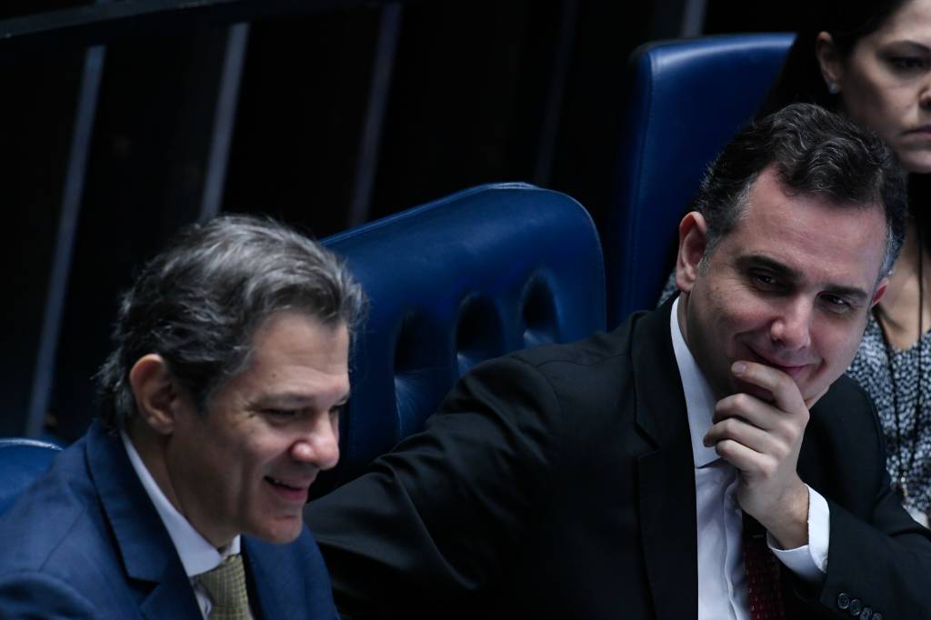 Teto para penduricalhos: a fracassada nova sacada na guerra contra os supersalários