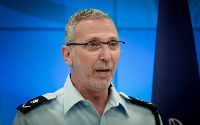 Ami Eshed, ex-comandante da polícia de Tel Aviv, acusou governo nacional de instrumentalizar a polícia contra seus opositores. 06/07/2023 -