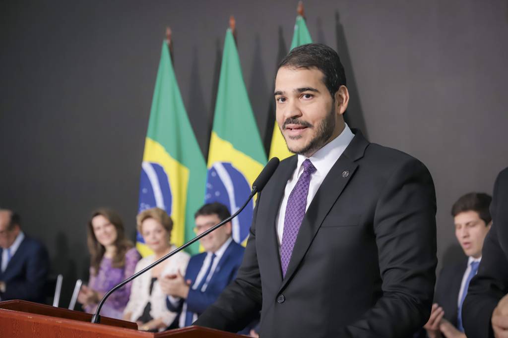 Presidente do PT defende indicação de Jorge Messias ao STF: ‘jurista brilhante’