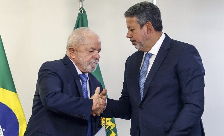 Lula demite presidente da Caixa e anuncia indicado de Arthur Lira | VEJA