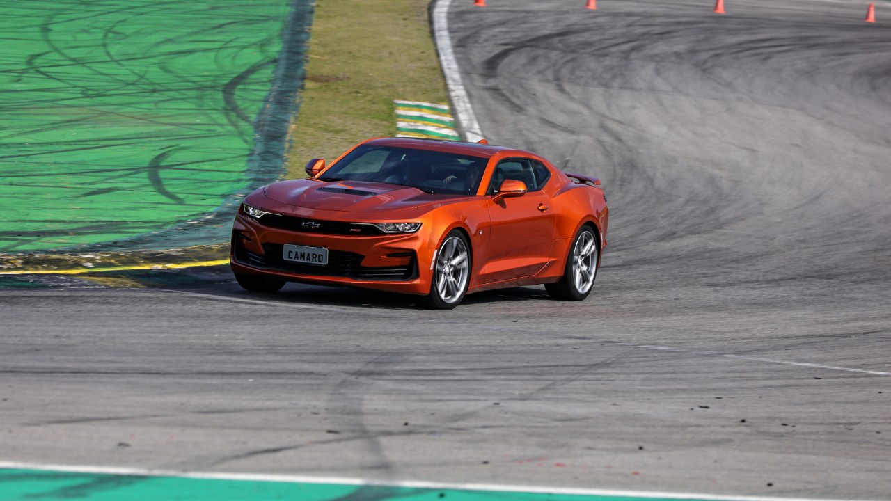 Festival Interlagos terá test drive de modelos elétricos e a combustão na pista do autódromo -
