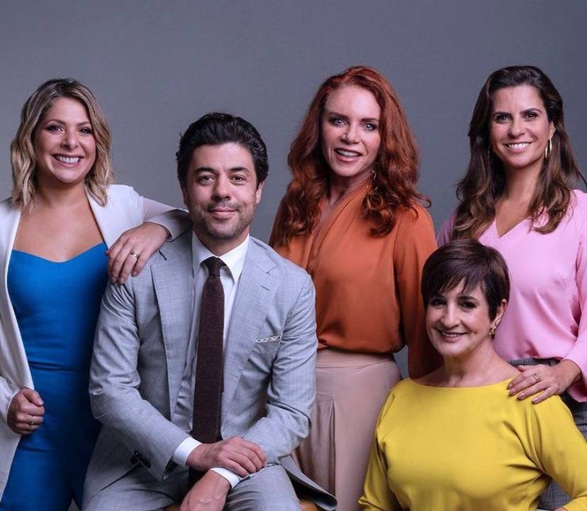 Daniela Lima, Tiago Eltz, Leilane Neubarth, Camila Bonfim e Mônica Waldvogel -