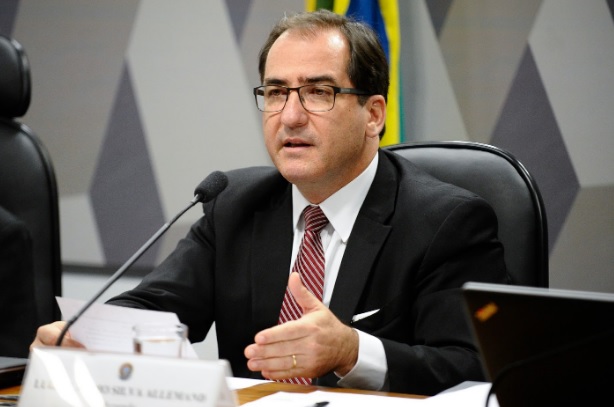 O advogado Luiz Cláudio Allemand