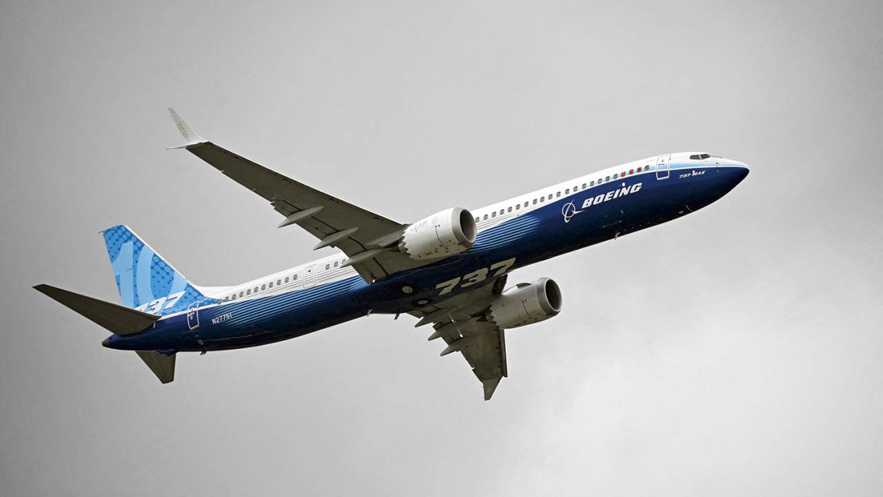 NOVOS VOOS - Avião da Boeing: meta é tornar todas as suas aeronaves compatíveis com o SAF até 2030