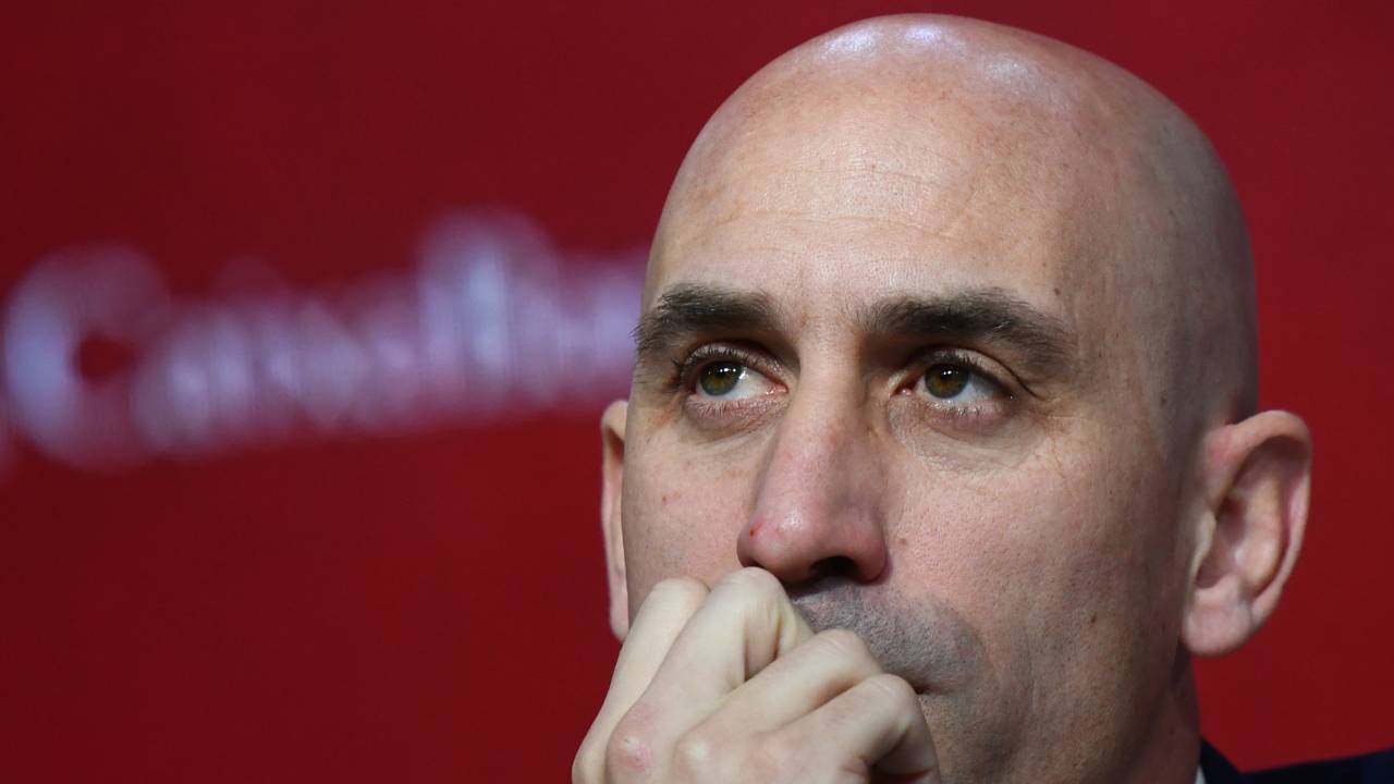 (FILES) Spanish Royal Football Federation (RFEF) president Luis Rubiales attends a press conference on November 27, 2019 in Madrid during the official presentation of Spain's coach. Spanish football federation chief Luis Rubiales' apology for kissing star player Jenni Hermoso on the lips after Spain won the Women's World Cup is "insufficient" and his gesture "unacceptable" Spanish Prime Minister said on August 22, 2023. Rubiales, 45, kissed Hermoso as he handed the Spanish team gold medals after they beat England 1-0 in the final in Sydney, provoking outrage in Spain. (Photo by GABRIEL BOUYS / AFP)
