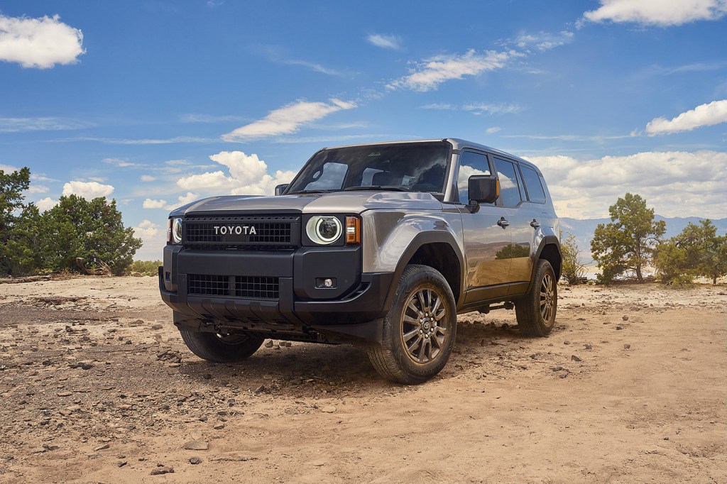 TOYOTA LAND CRUISER - Conhecido pela durabilidade - 50 000 dólares