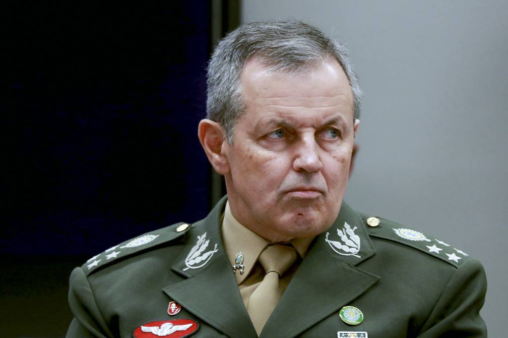 20230517114821628_51.jpg ORDEM - Tomás Paiva: em carta, comandante pede a despolitização do Exército