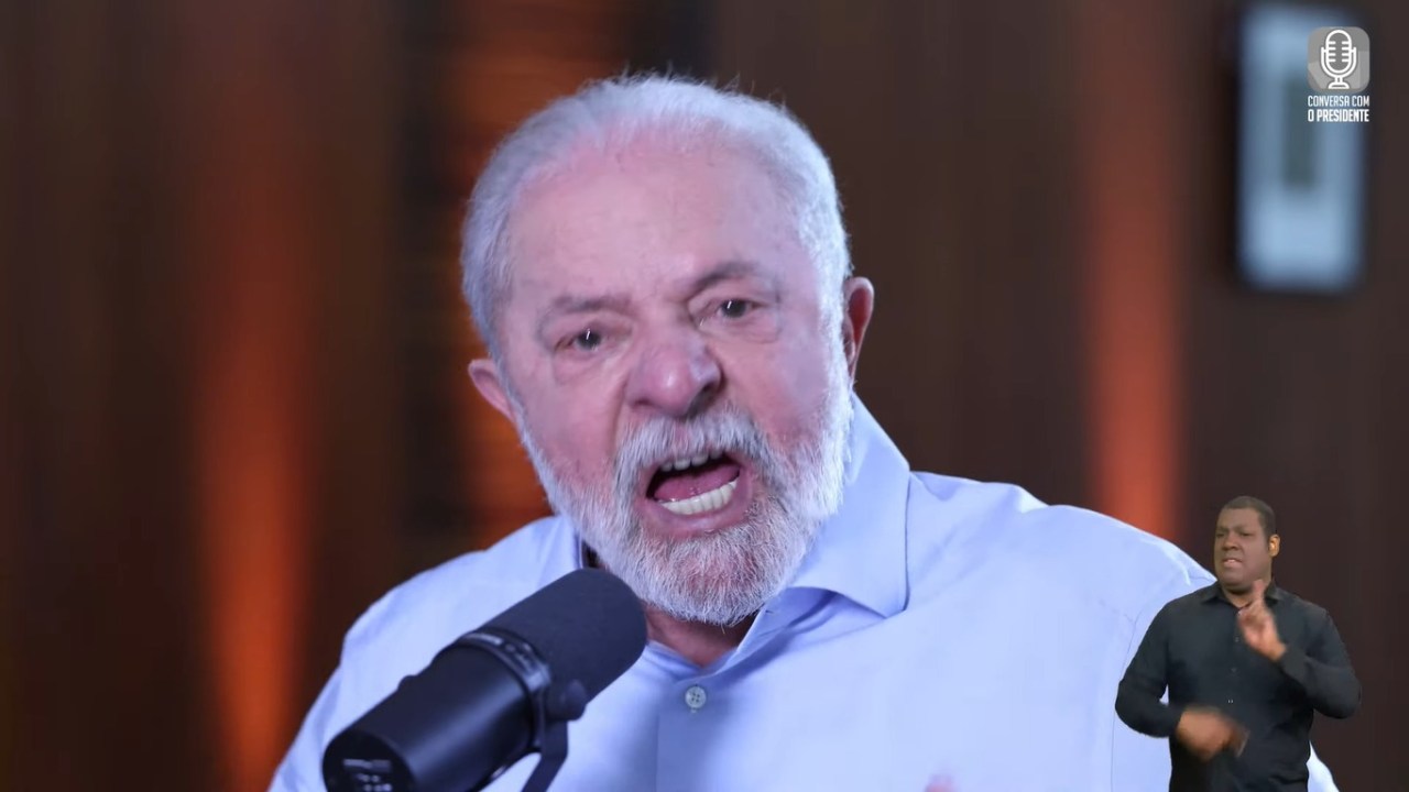 Luiz Inácio Lula da Silva durante o "Conversa com o Presidente", nesta segunda-feira
