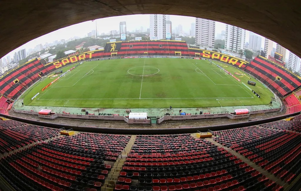 O estádio Adelmar da Costa Carvalho, mais conhecido como Ilha do Retiro, no Recife, do Sport Club do Recife
