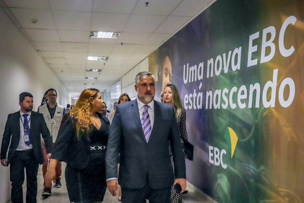 APOSTA - Paulo Pimenta: o ministro bancou mudança na comunicação pública
