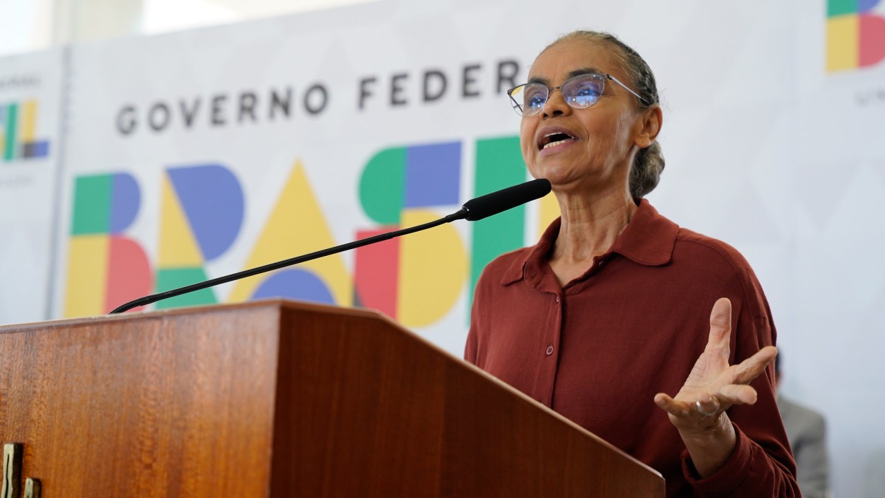 A ministra do Meio Ambiente e Mudança do Clima, Marina Silva, discursa no Palácio do Planalto