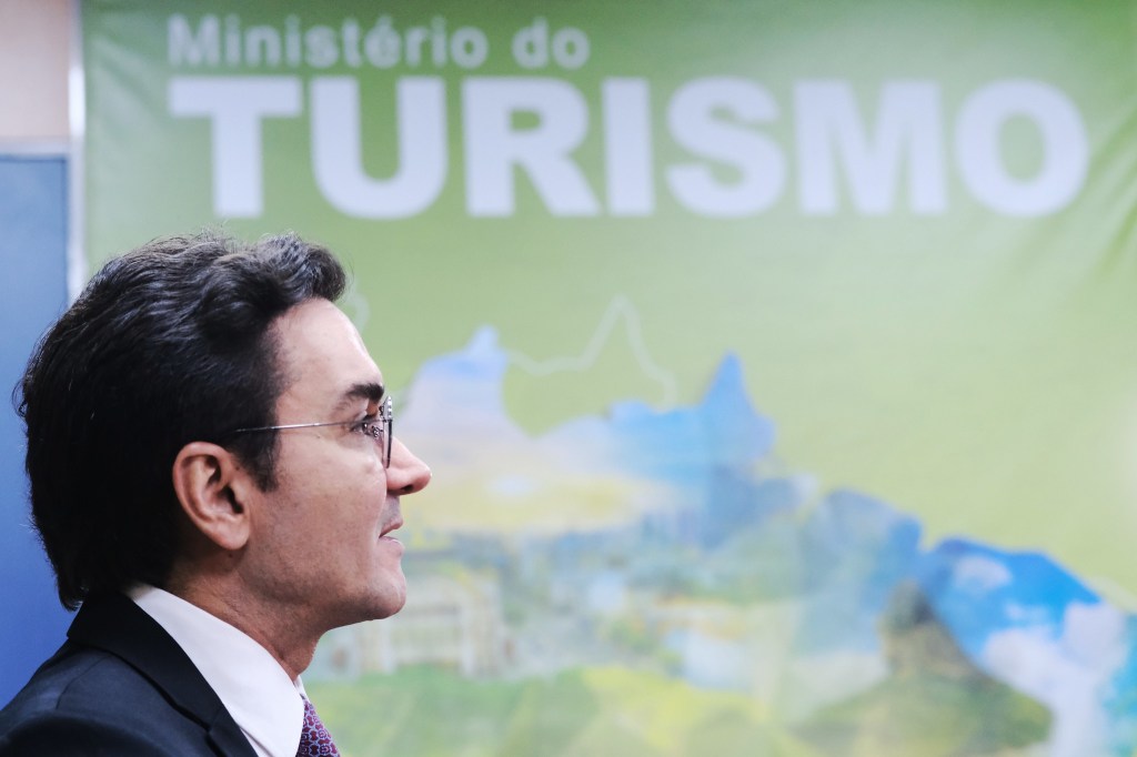 O ex-ministro da Fazenda, Henrique Meirelles, durante a gravação do programa Amarelas On Air -