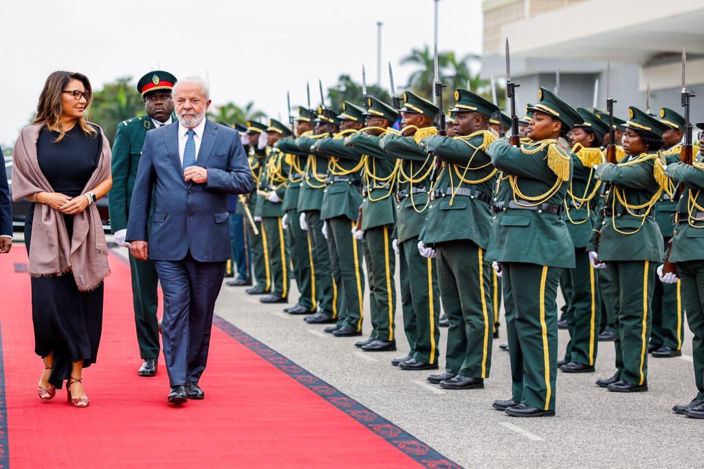 Lula e Janja chegam ao Palácio Presidencial em Angola. 25/08/2023 -