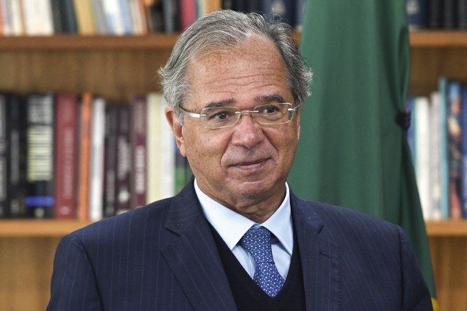 PAULO-GUEDES-51281236291.jpg