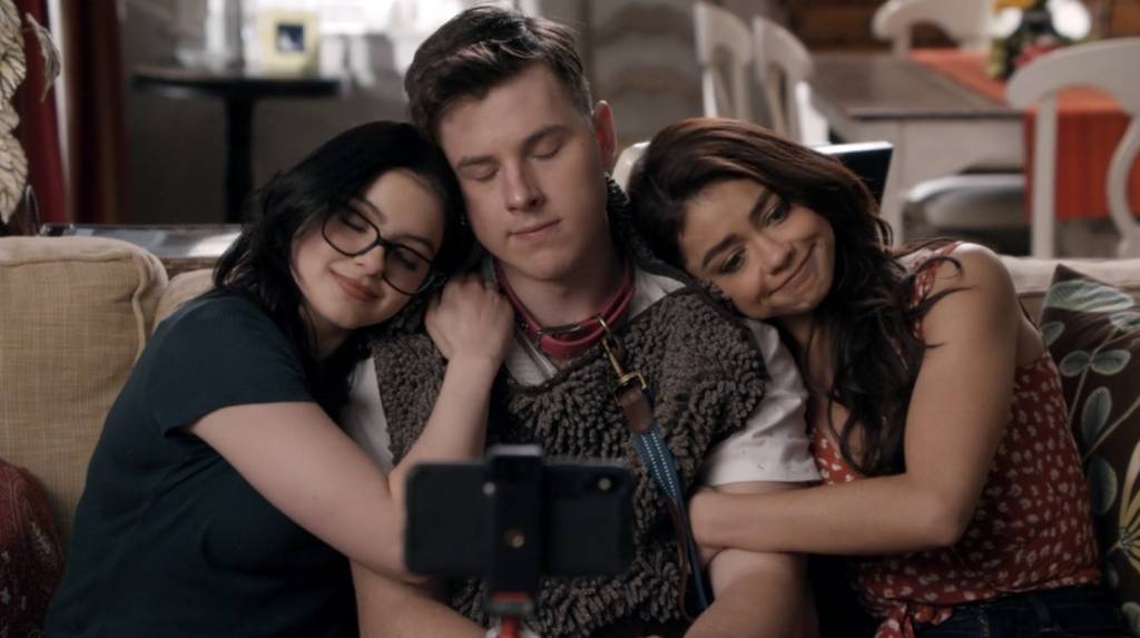 l-intro-1675910939 Ariel Winter, Nolan Gould e Sarah Hyland em 'Modern Family' -