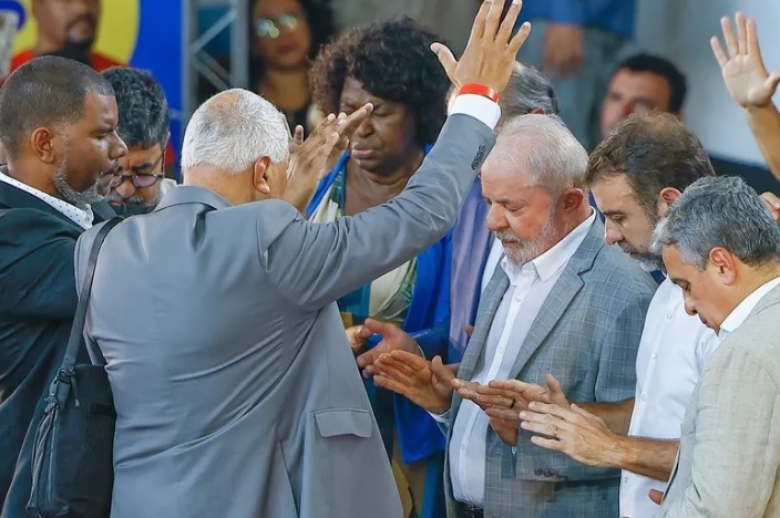 O presidente Lula em evento com lideranças evangélicas em São Gonçalo (RJ), durante a campanha de 2022