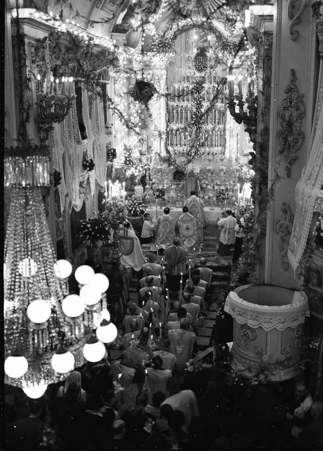 unnamed (1) Imagem Antiga da Igreja de Nossa Senhora da Lapa dos Mercadores, na Rua do Ouvidor, no Rio de Janeiro. Data desconhecida. A Igreja passa por um processo de revitalização e recuperação desde março de 2023 -