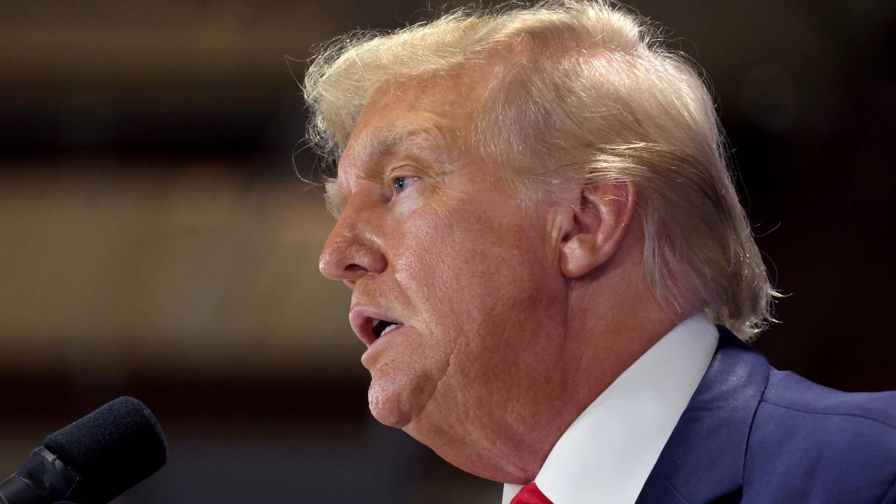 MAQUOKETA, IOWA - SEPTEMBER 20: 2024 Republican presidential candidate and former U.S. President Donald Trump speaks to guests during a "Commit To Caucus" rally at the Jackson County Fairgrounds on September 20, 2023 in Maquoketa, Iowa. The event is the first of two Trump has scheduled in Iowa today. Scott Olson/Getty Images/AFP (Photo by SCOTT OLSON / GETTY IMAGES NORTH AMERICA / Getty Images via AFP)