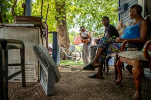 Moradores de Houston, no Texas, enfrentam onda de calor em julho: verão foi o mais quente da história Moradores de Houston, no Texas, enfrentam onda de calor em julho: verão foi o mais quente da história
