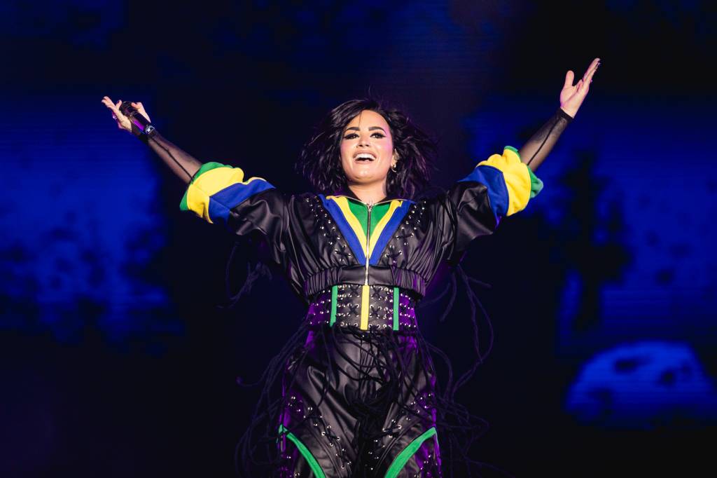 Os bastidores de Demi Lovato no Brasil: bilhete carinhoso e sabonete Phebo
