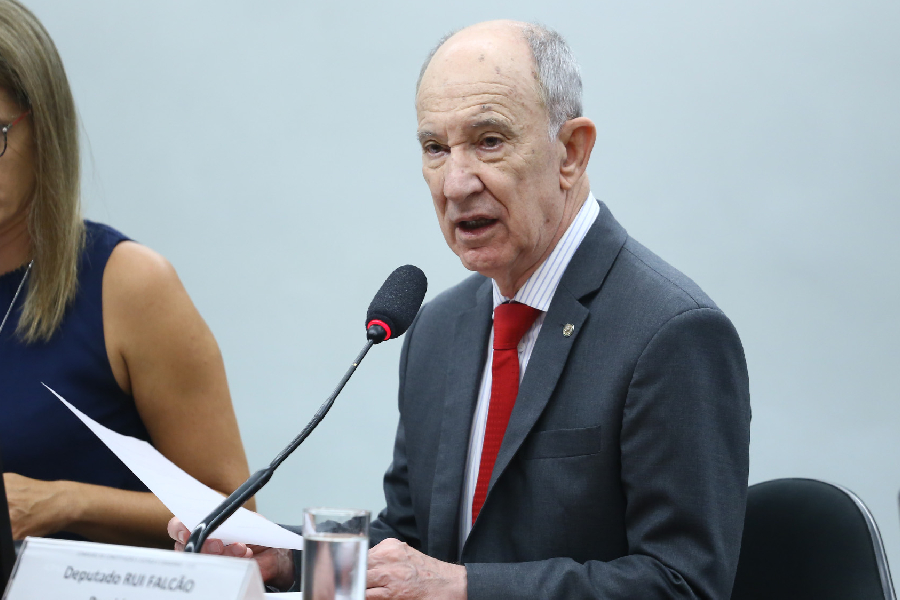 Deputado petista vai ao STF contra Tarcísio por obstrução de justiça