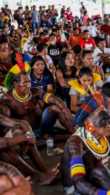 indígenas assistem votação marco temporal