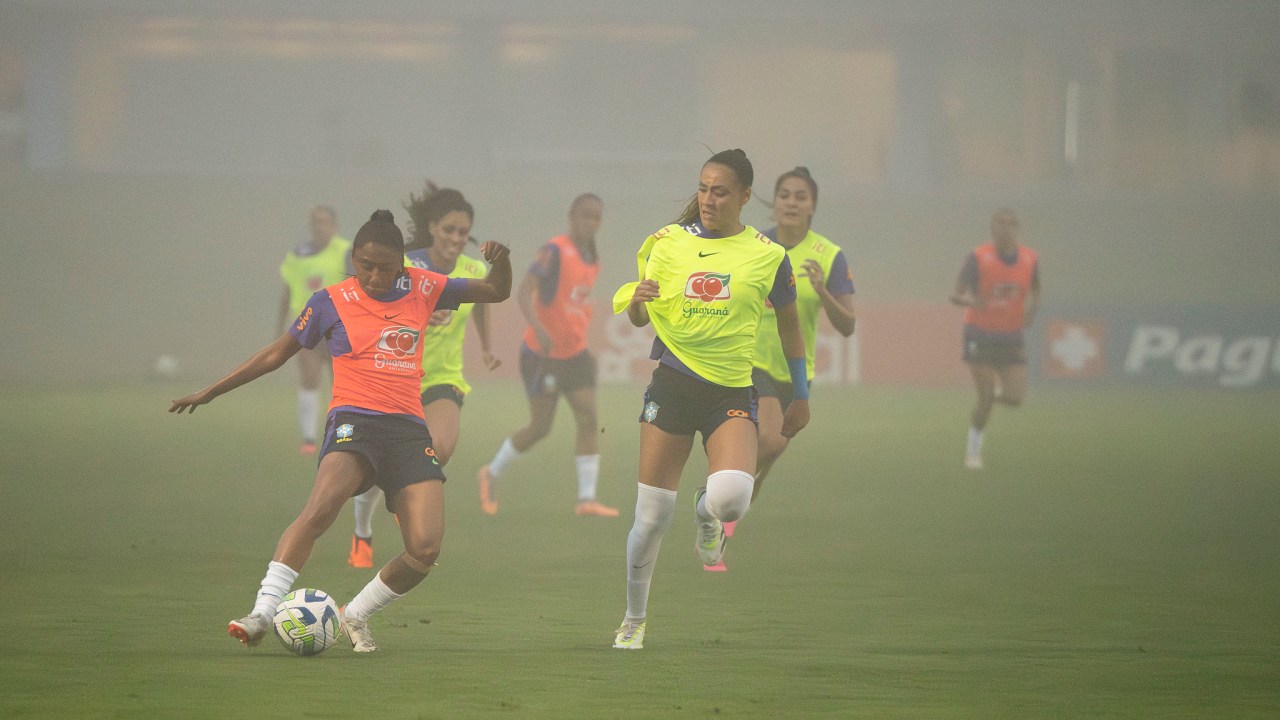 A seleção feminina treina na Granja Comary, na última Data Fifa, em setembro -