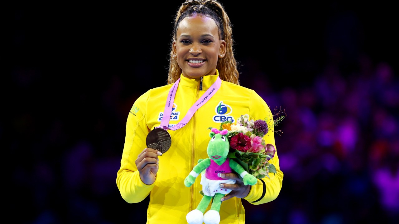 Rebeca Andrade conquista medalha de ouro no salto no Mundial de Ginástica Artística, na Antuérpia, Bélgica (07/10/2023)