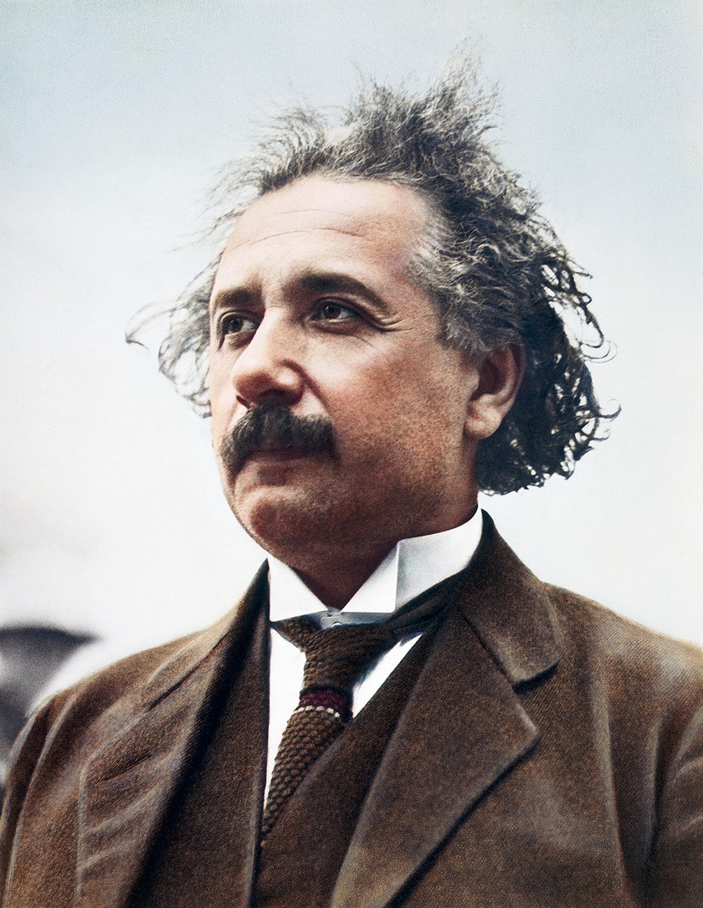 “A intuição é um dom divino e a razão, uma serva fiel.” - Albert Einstein (1879-1955), físico alemão