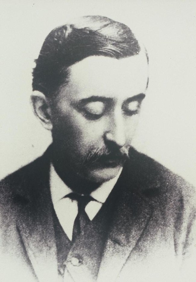 Lafcadio_Hearn_portrait O escritor Lafcadio Hearn