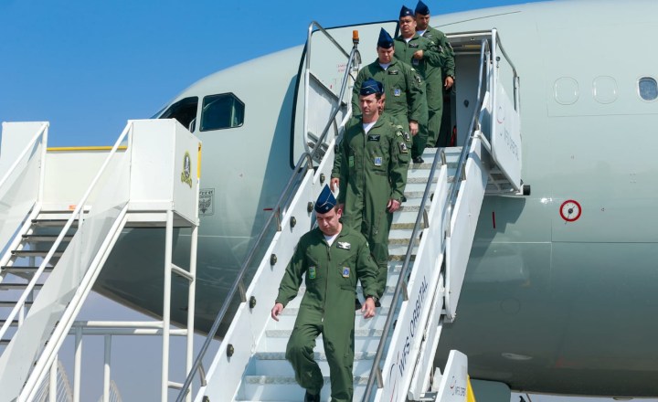Força Aérea prepara seis aviões para resgatar brasileiros em Israel