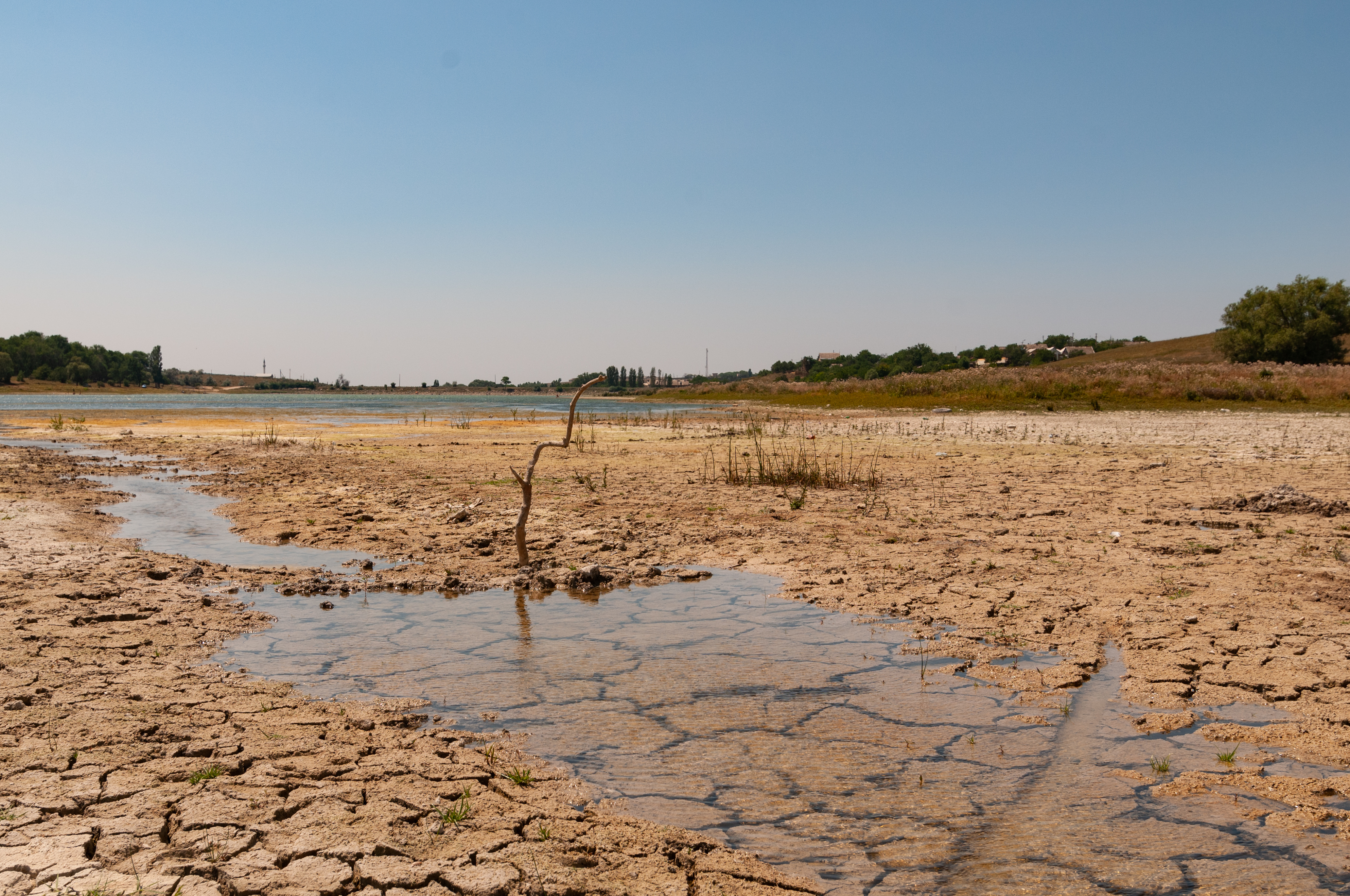 Brasil tem alerta de calor sufocante e tempestade nesta sexta-feira: veja  previsão