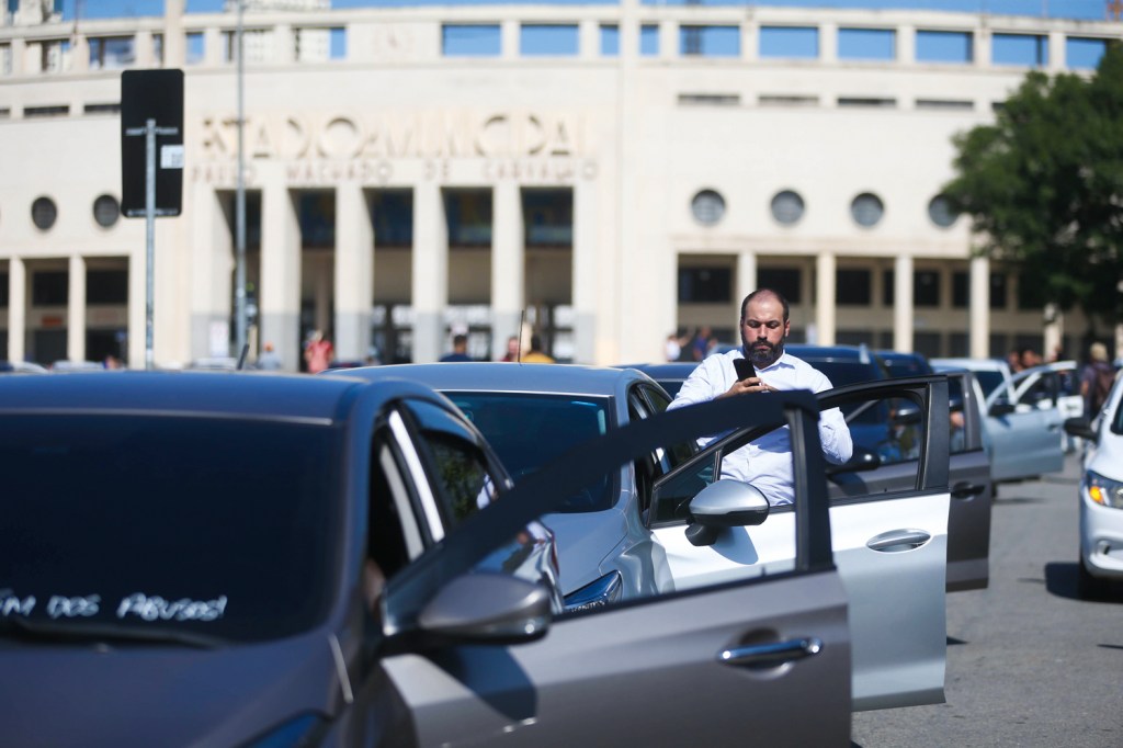 AUTÔNOMOS - Uber: regulamentação encontra resistência mesmo entre os motoristas