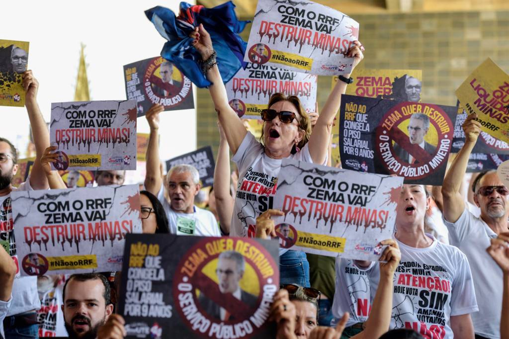 3—MG—PROTESTO-CONTRA-RECUPERACAO-FISCAL-2023-11-a.jpeg 3—MG—PROTESTO-CONTRA-RECUPERACAO-FISCAL-2023-11-a.jpeg