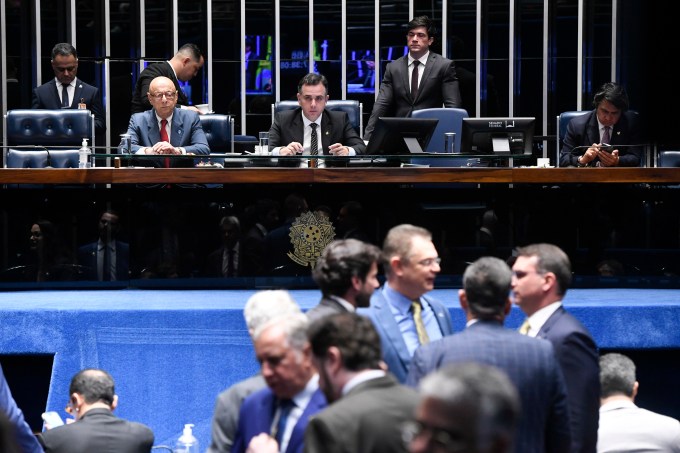 O plenário do Senado durante votação da PEC 8/2021, que limita decisões do STF