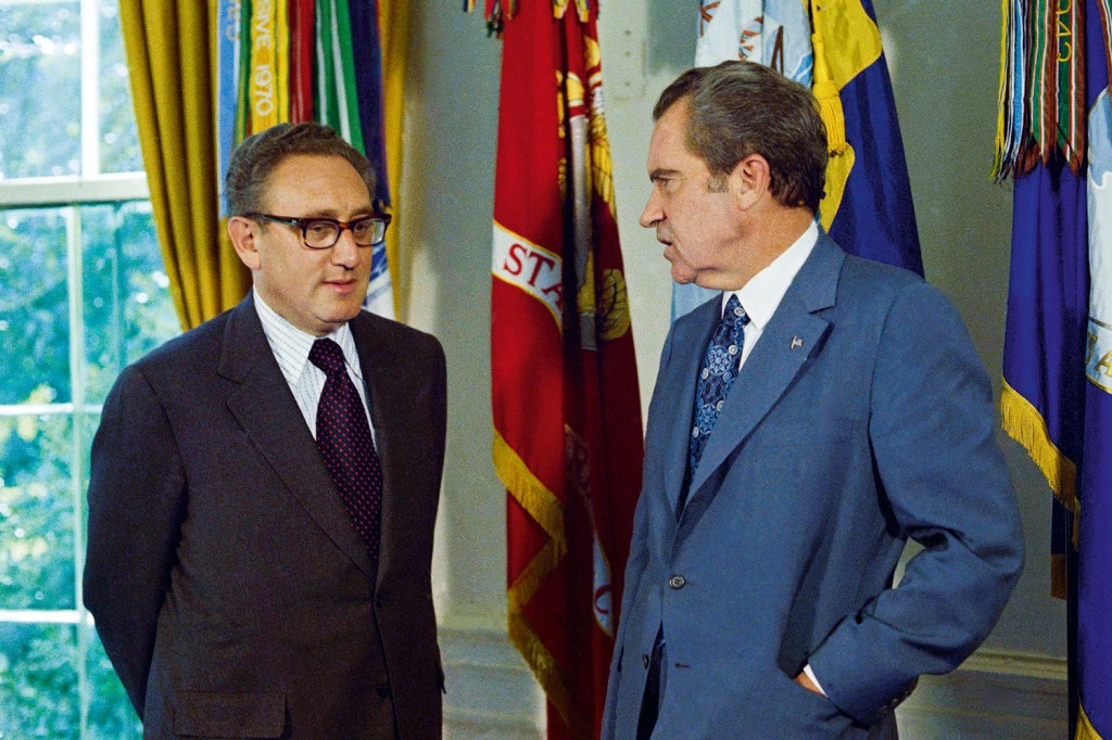 AMIGOS - Ao lado de Richard Nixon: fundamental na aproximação com a China
