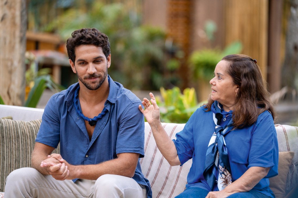 REALITY-ILHADOS-COM-A-SOGRA-43.jpg É FOGO - O genro Rodrigo com Taninha, em Ilhados: prêmio de 500 000 reais